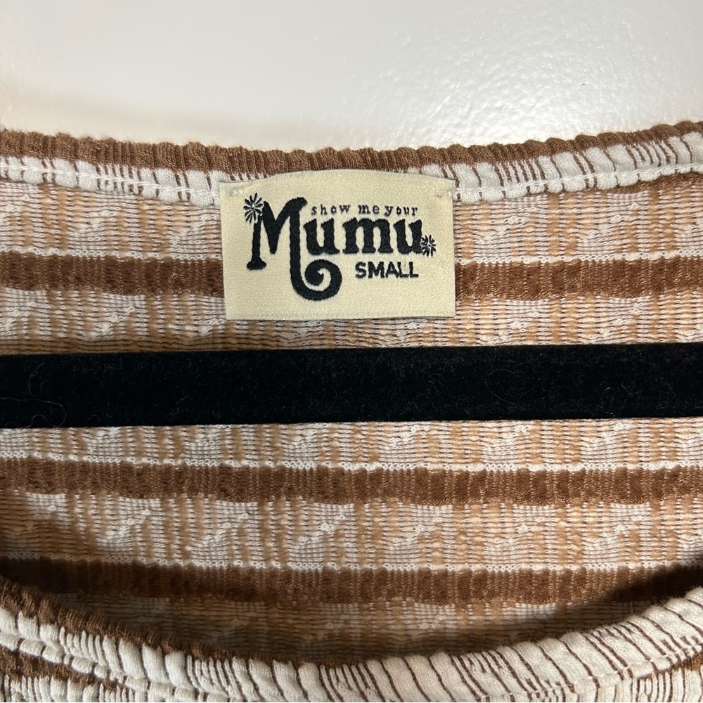 Show Me Your MuMu Chocolate/Cream Striped Lightweight Knit Sweater Size Small - Picture 6 of 13